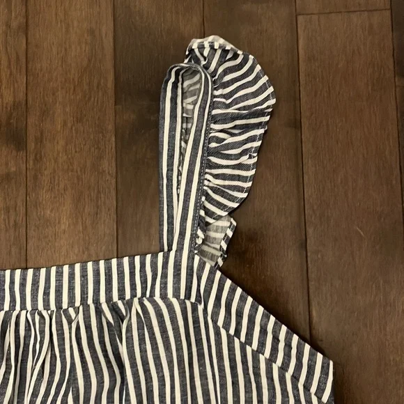 SOLD-Old Navy white and navy striped midi dress with flutter straps - Picture 3 of 6